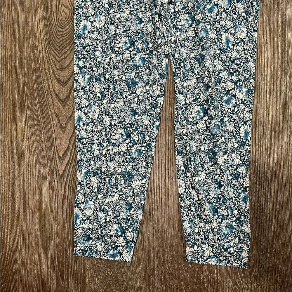 NWOT J. Jill Jogger Pants Floral High Rise Elastic Waist Blue White Size S